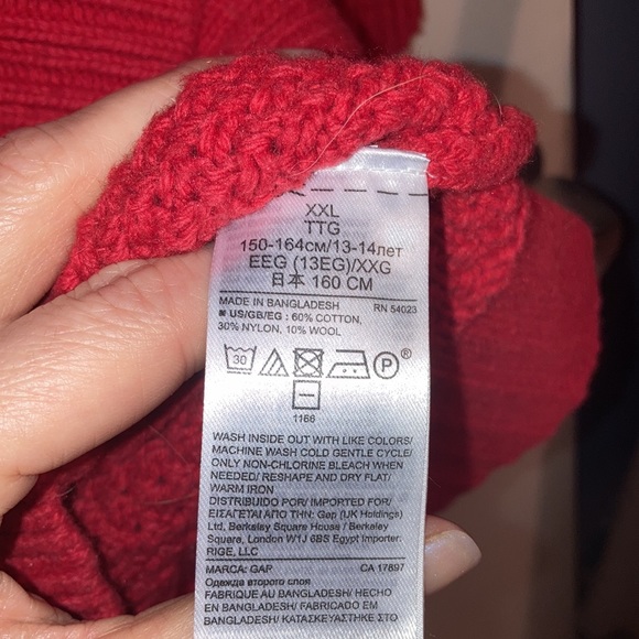 GAP kids red knitted sweater, length is below knee (I am 5’4”), size XXL (14-16) - Picture 12 of 12